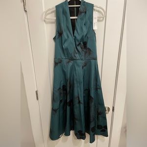 NWT Closet London dark green lined dress